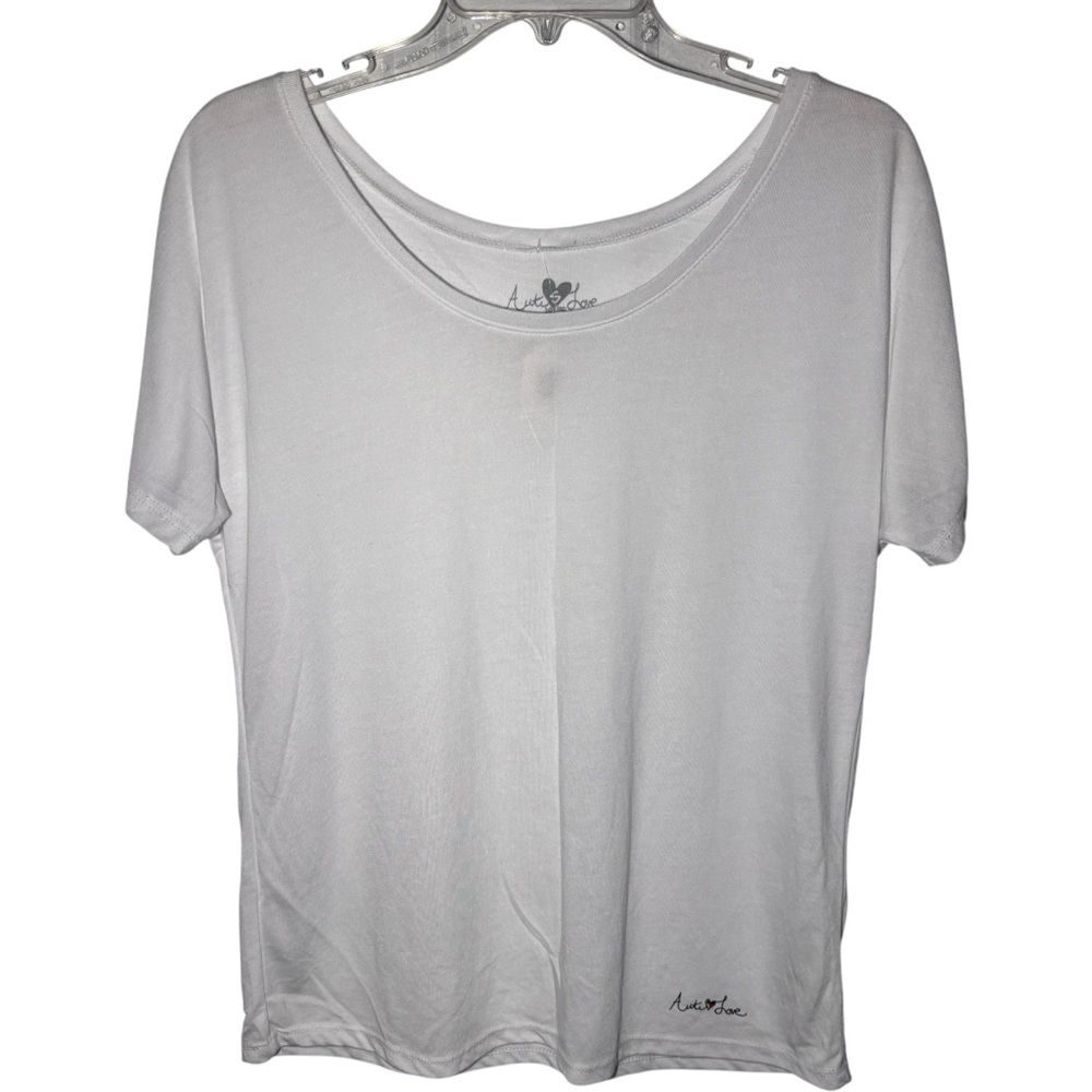 Auti Love T-Shirt Women Small White Solid Scoop Neck Relaxed Casual Top NWT‎